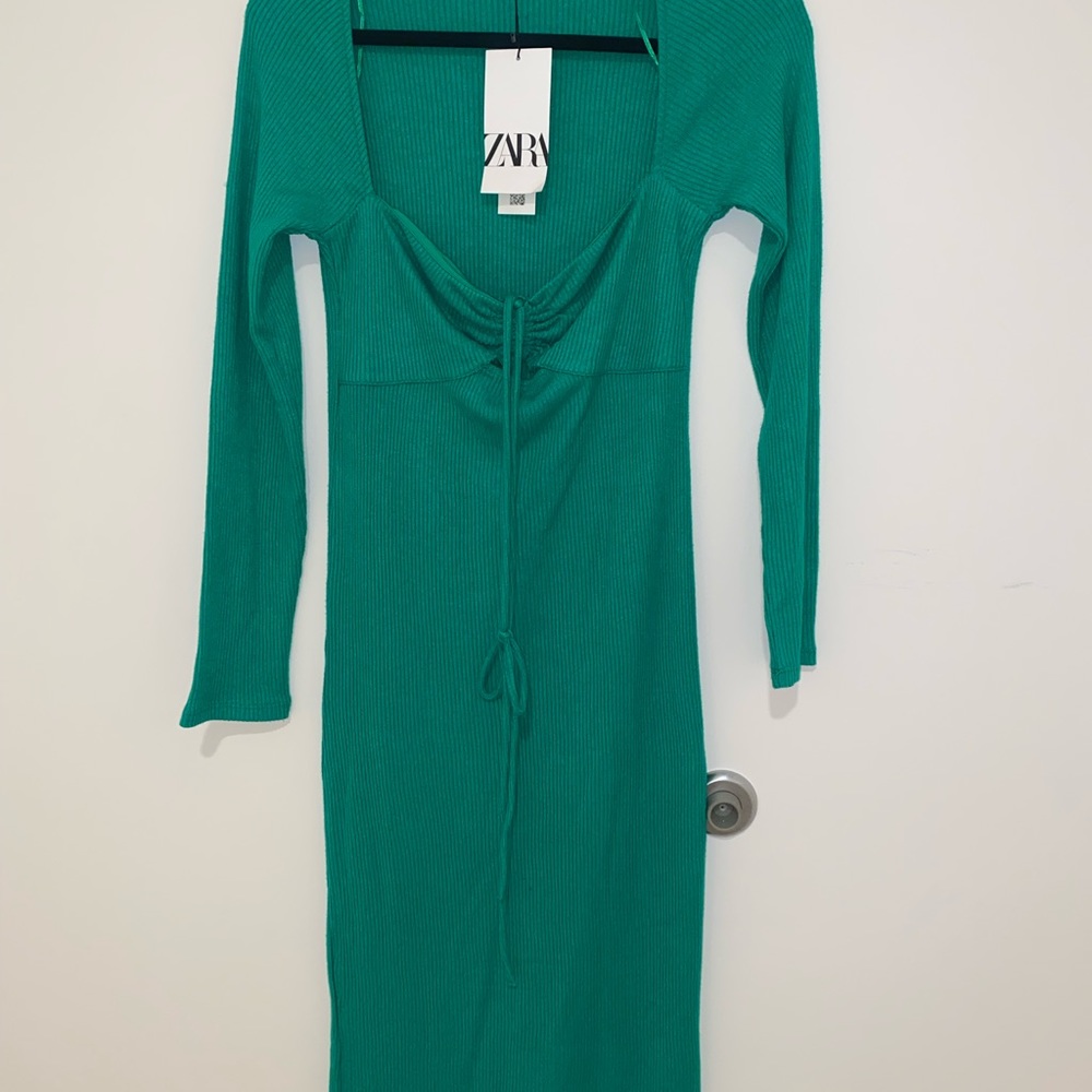 NWT ZARA knit green dress
